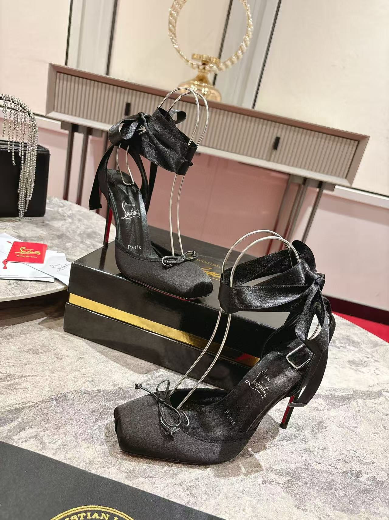 UA Ch**an LOUBOUTIN Shoes