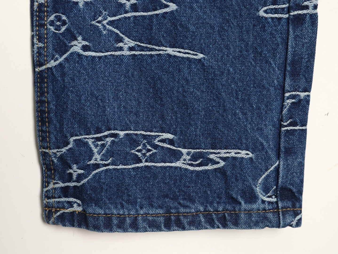 L0*is V*t0n LV Pharrell Nigo Tyler Jeans Suit