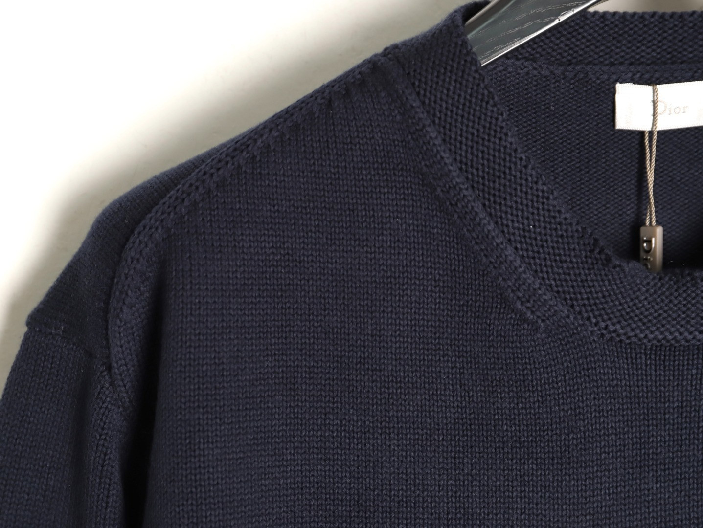 D*0r CD 25ss Sweaters