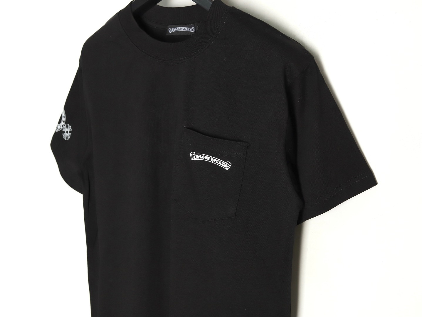 Ch**me He**ts 25ss Short-sleeved T-shirt