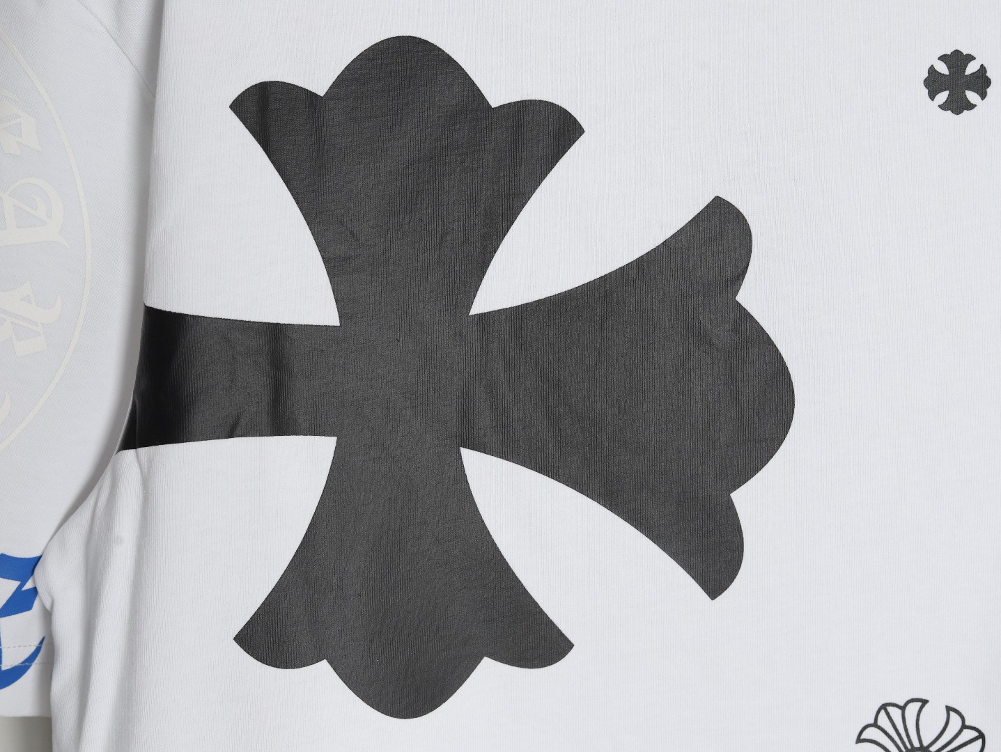 Ch**me He**ts 25ss Short-sleeved T-shirt