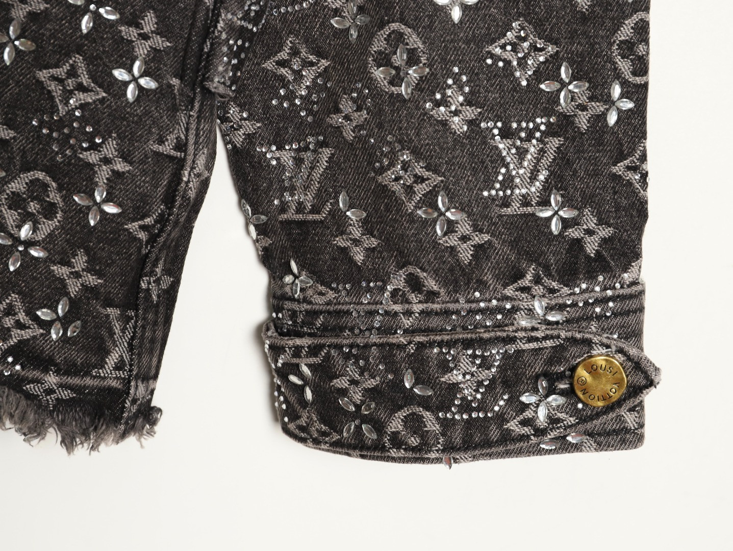 L0*is V*t0n LV Denim Jacket