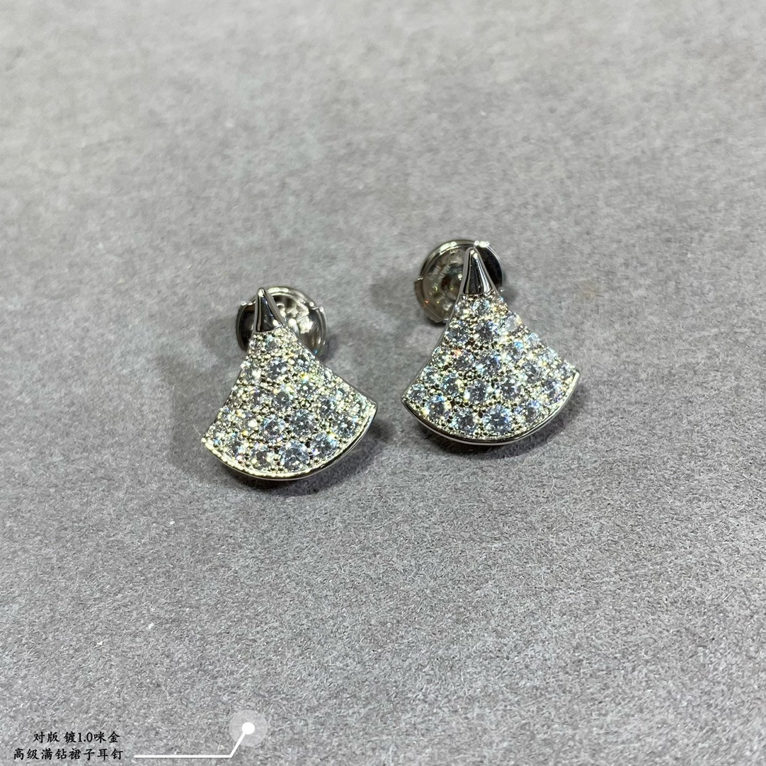 B*l*ai Diamond fan-shaped skirt Earrings