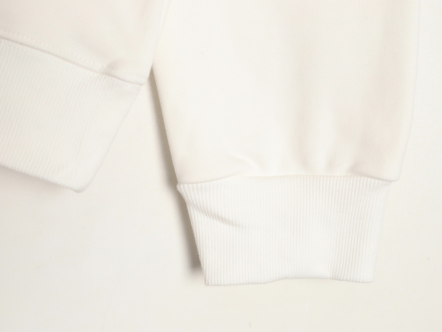 L0*is V*t0n LV 25FW Hoodies