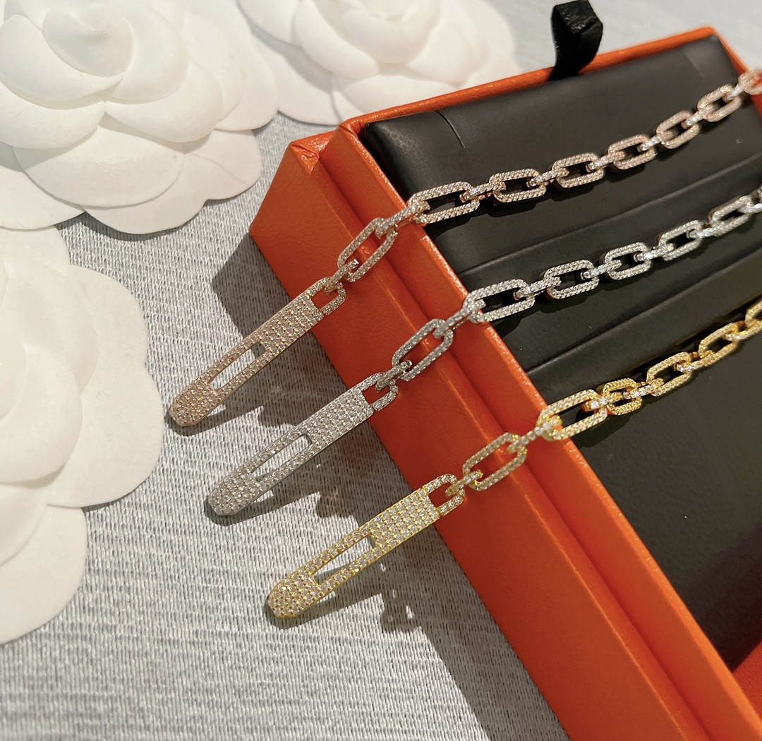 Hermès Fully Diamond-Encrusted Kelly Bracelet