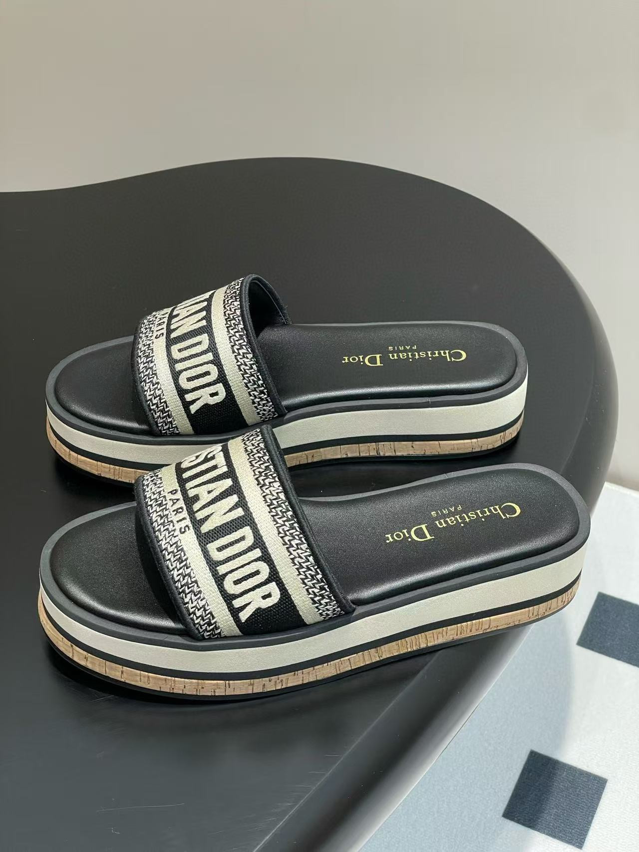 UA D*0riviera Dway Platform Slide