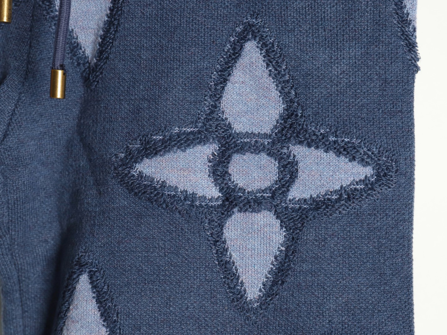 L0*is V*t0n LV 25ss shorts