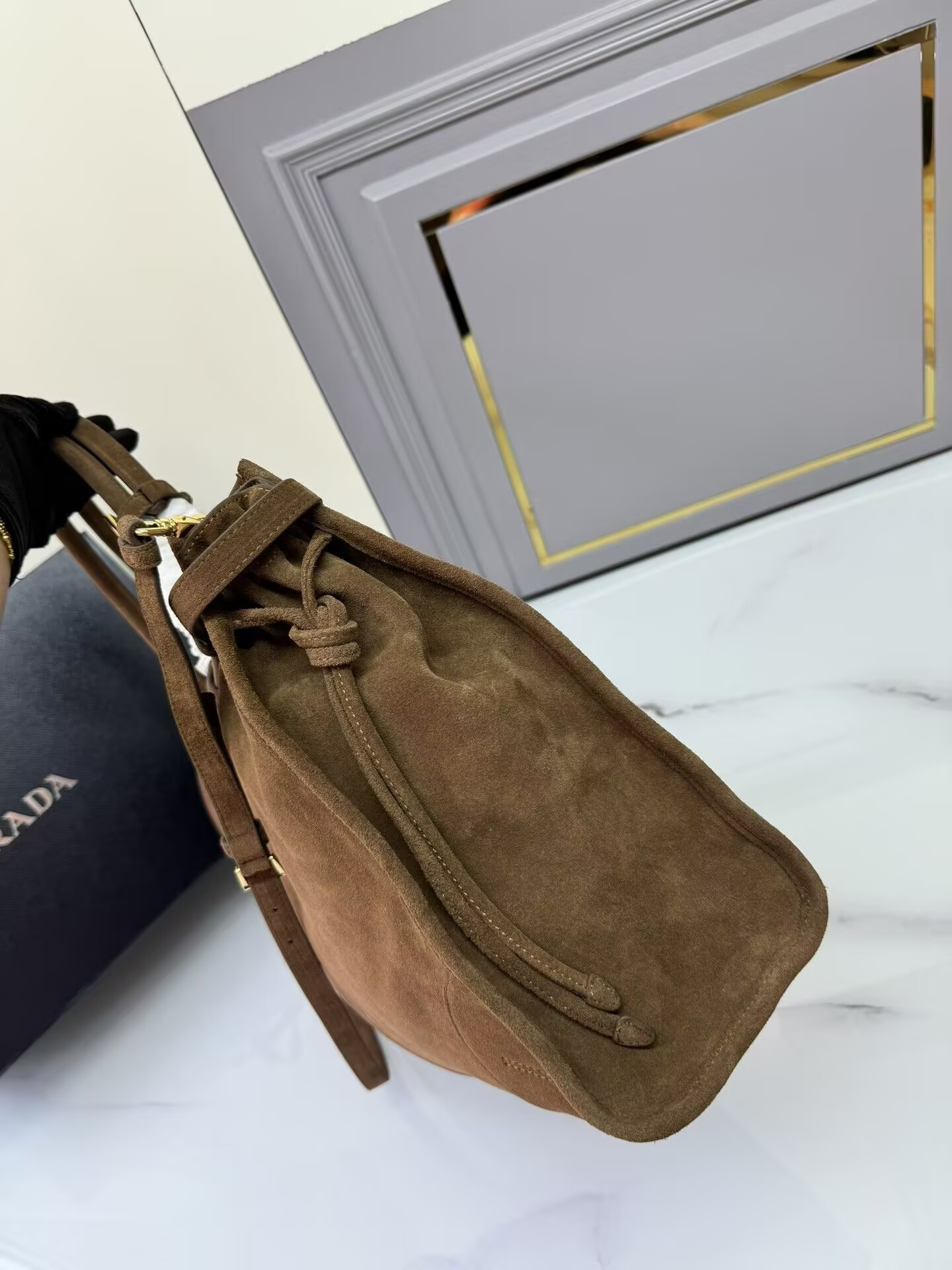 Pra*a Lus Solf 42x30x12cm