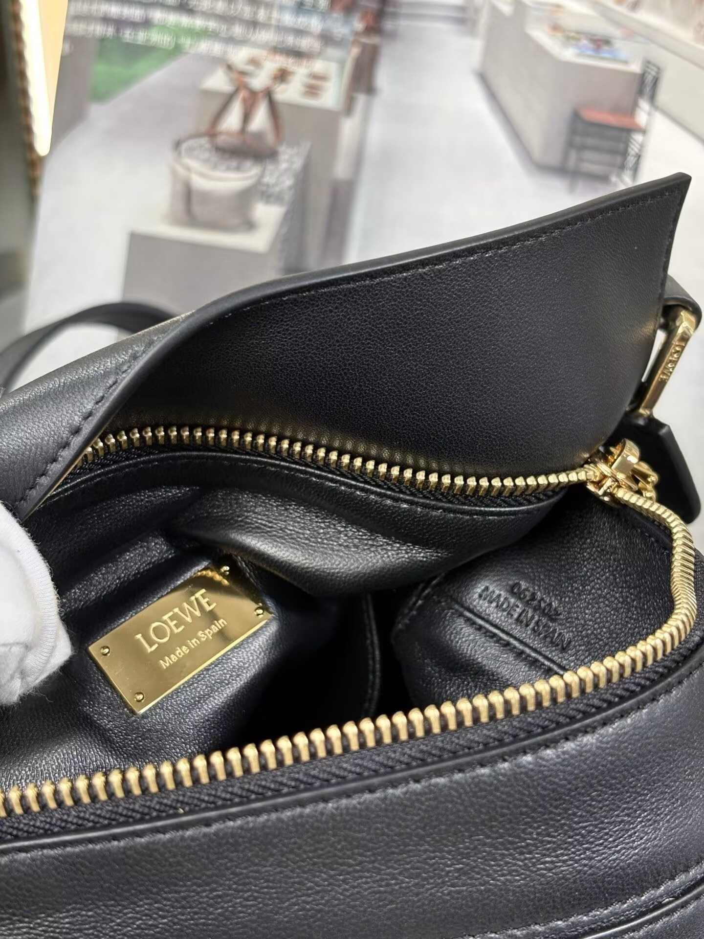 L0ew* Mini Featherlight Puzzle Bag Nappa Lambskin 18x12.5x8cm