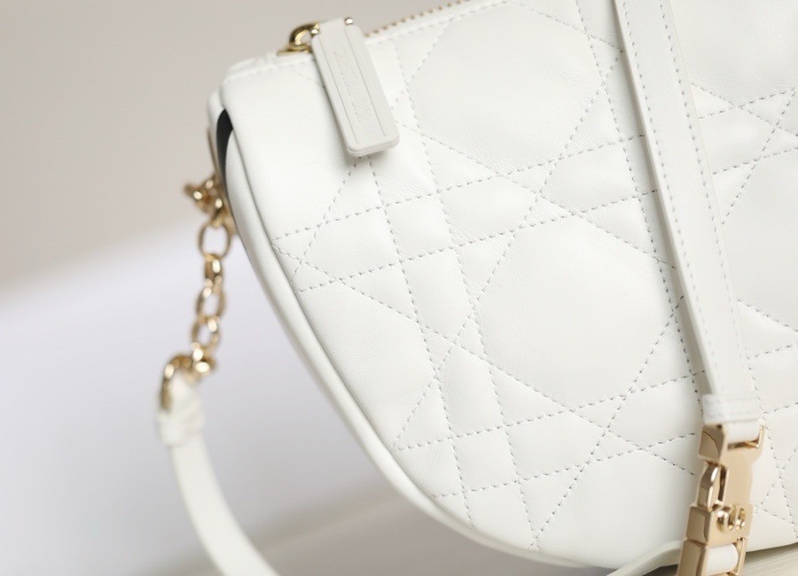 Lambskin Cannage Medium D*0r Vibe Hobo Bag White