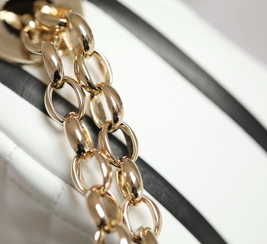 Lambskin Cannage Small D*0r Vibe Hobo Bag White