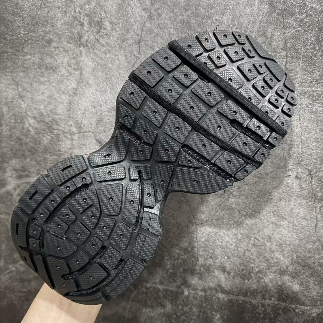 UA Balenciga 3XL Knit Sneaker Black (run one size large)