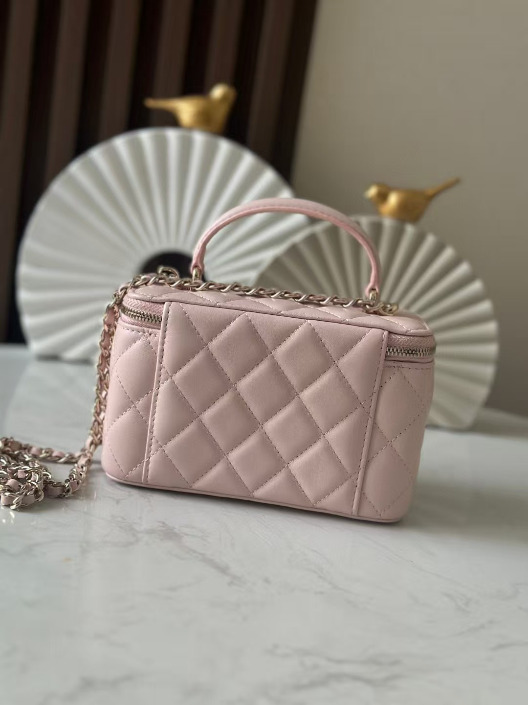 Ch*el Long Vanity with chain 16.5x10x8cm