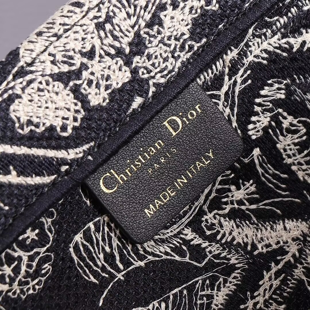 D*0r Book Tote 42x18x35cm