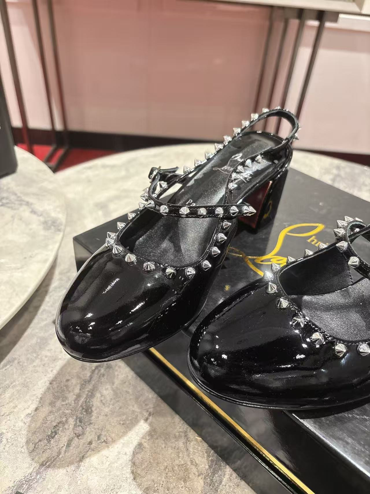 UA Ch**an Louboutin Mary Jane Pumps Janispikes Slingback Pumps