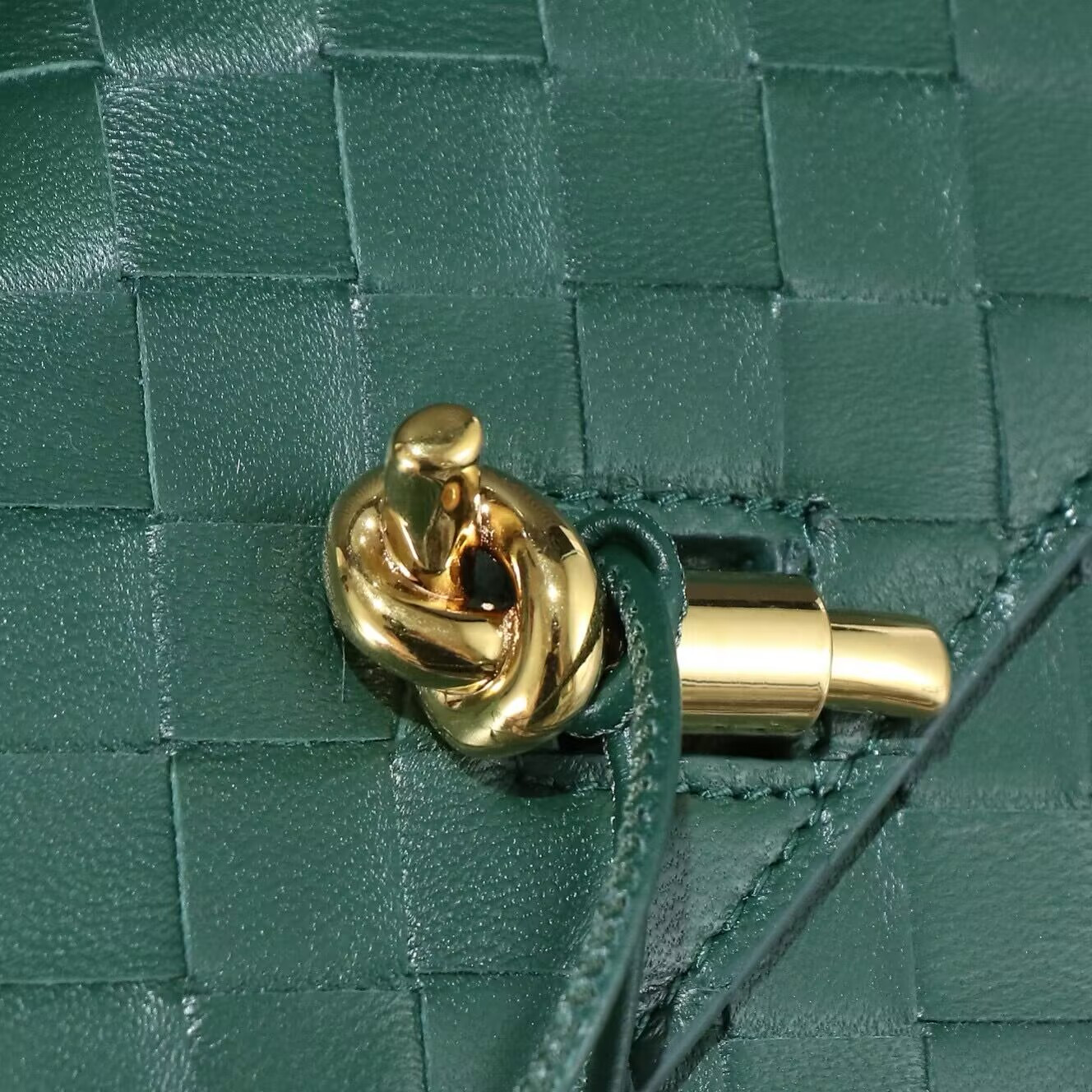 Bo*te*ga Ve*ne*ta Long Clutch Andiamo With Handle Fondant 31x13x3cm