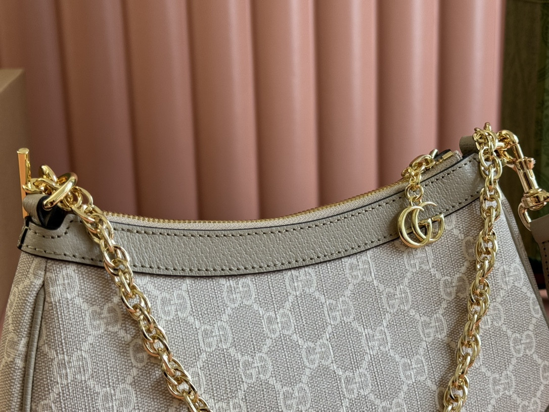 G*u*i Ophidia GG Small handbag 9.8x 6.1 x 2.4inch