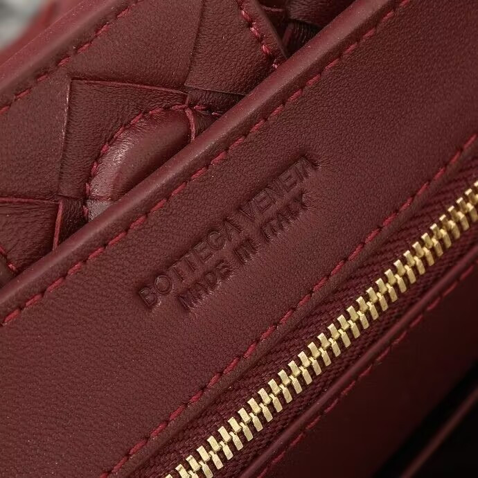 Bo*te*ga Ve*ne*ta Small Andiamo 25x22x10.5cm