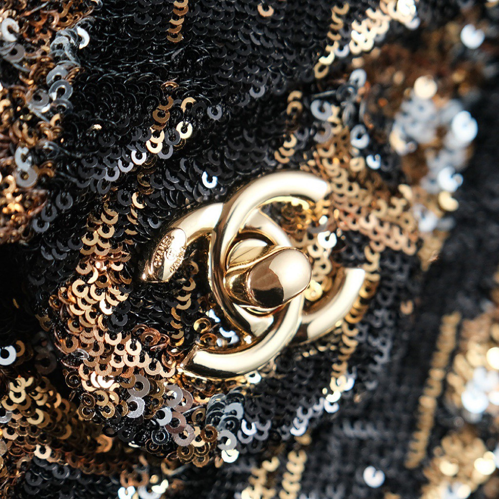 Ch*el Mini CF 14x21x8CM