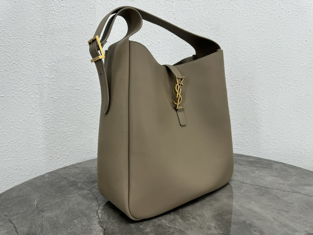 Y*L LE 5 À 7 30 X 31 X 13 CM