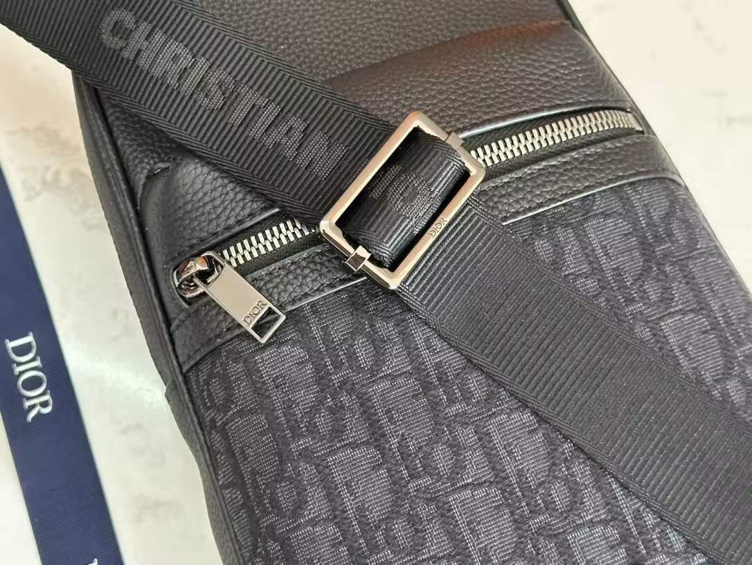 D*0r Rider 2.0 Sling Bag Black D*0r Oblique Jacquard and Black Grained Calfskin 17x26x8cm