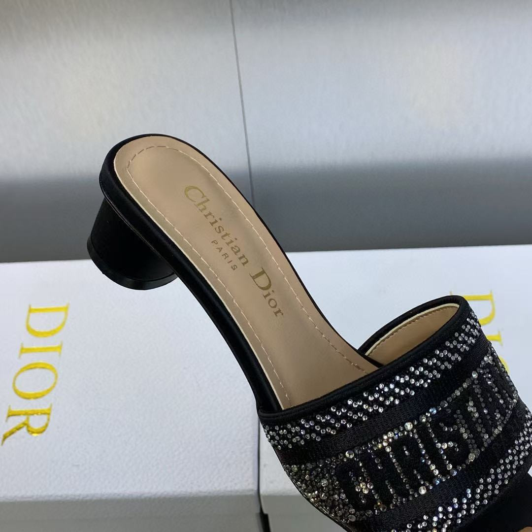 UA D*0ramour Dway Heeled Slide