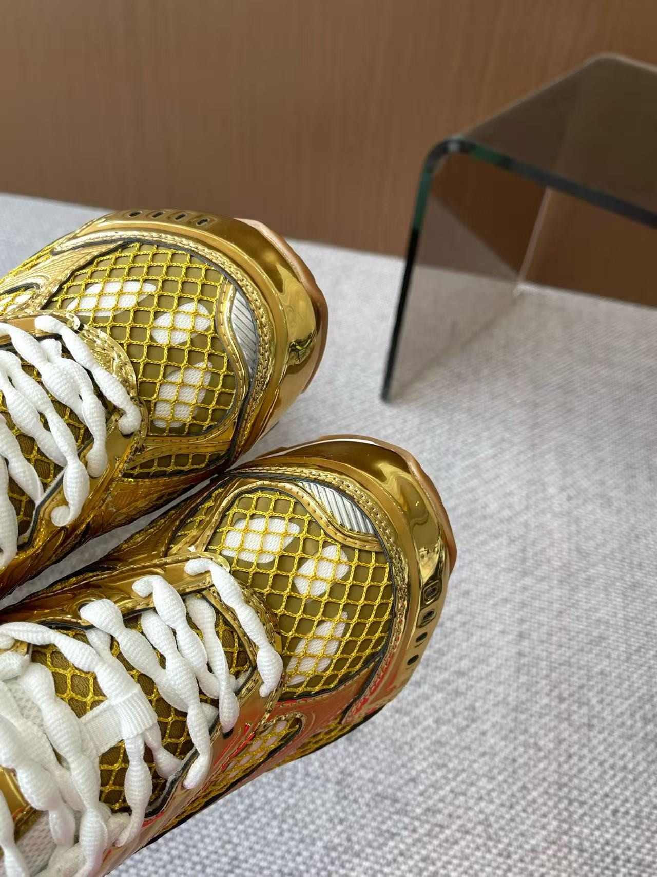 UA Bo*te*ga Ve*ne*ta Orbit Sneaker