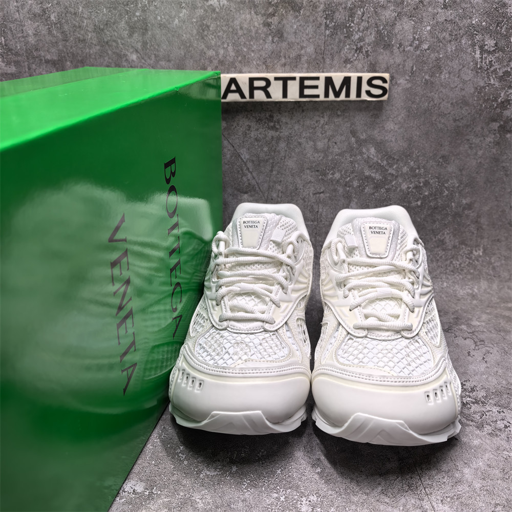 UA Bo*te*ga Ve*ne*ta Orbit Sneaker