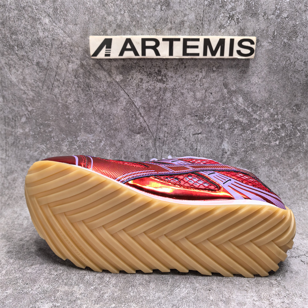 UA Bo*te*ga Ve*ne*ta Orbit Sneaker