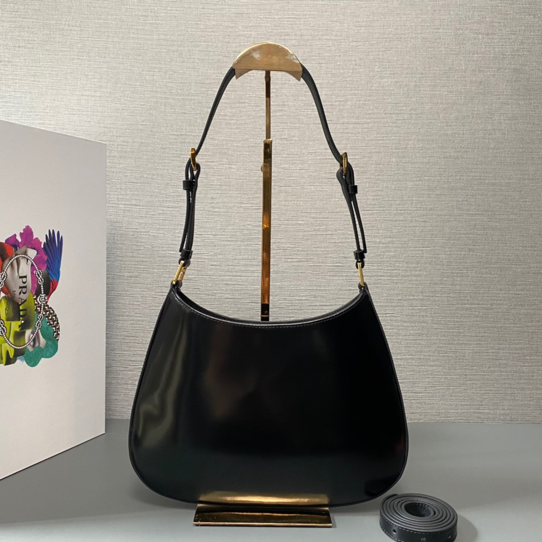 Pra*a Cleo shoulder bag 22x6x27cm