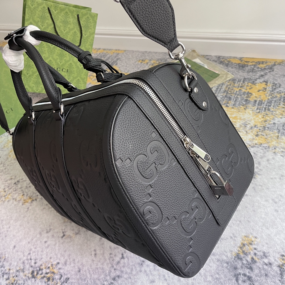 G*u*i Small jumbo GG duffle bag 45x29x25cm