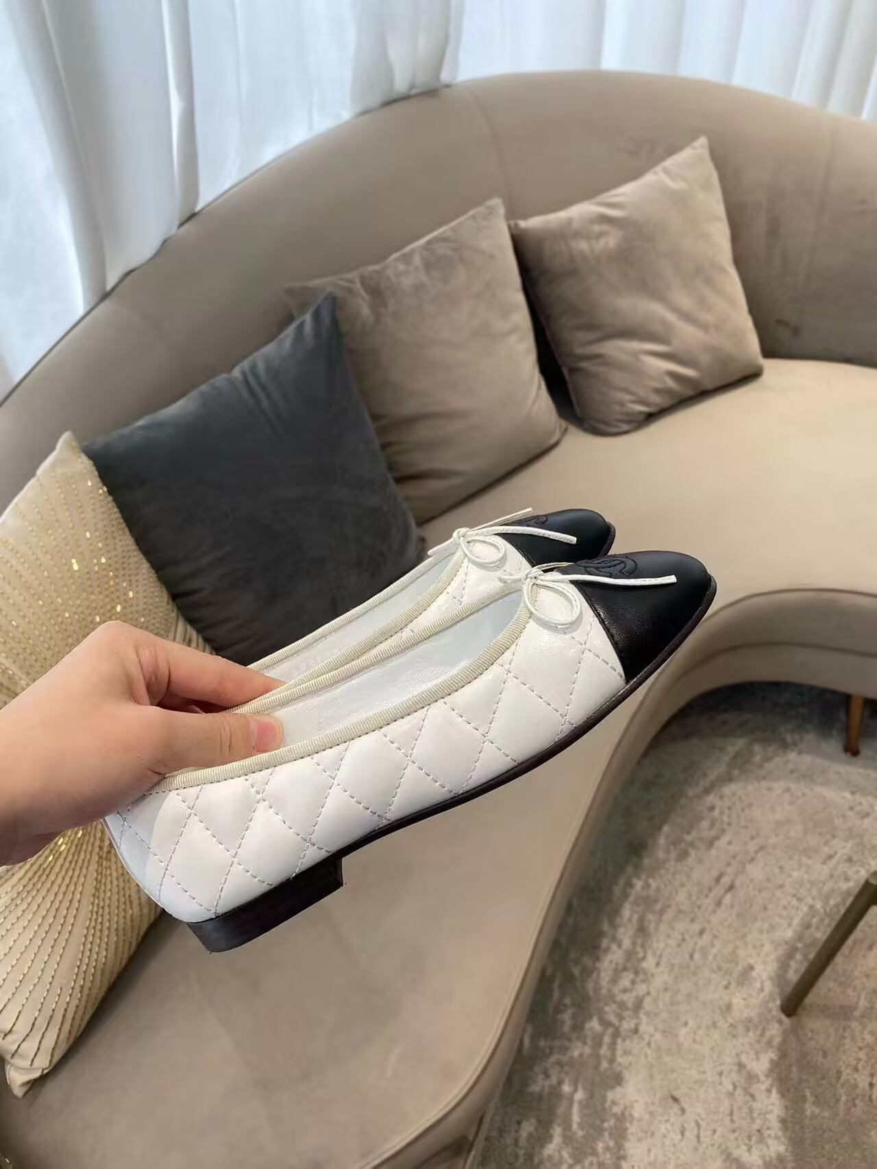 Ch*el BALLET FLATS  Aged Calfskin White & Black