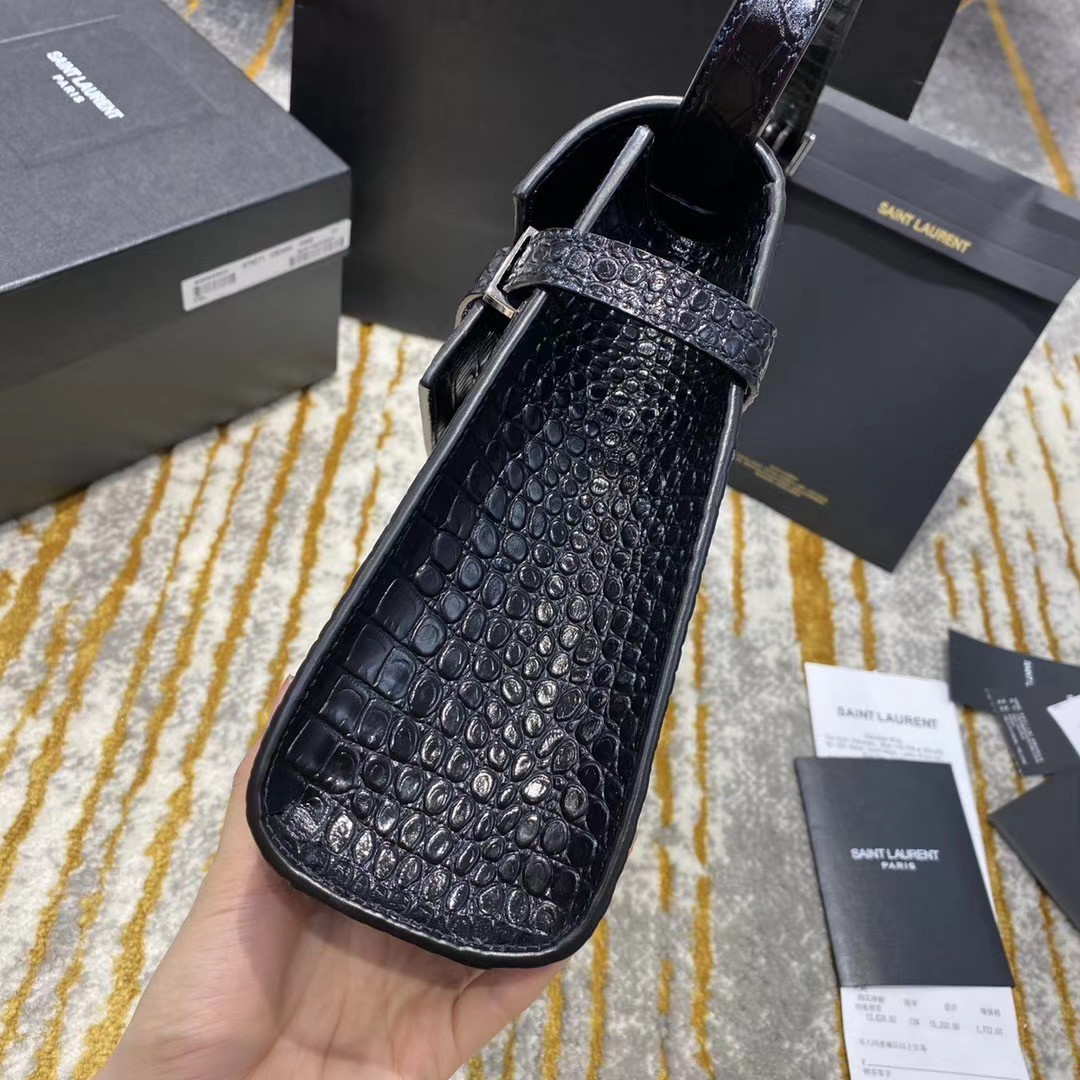 Sa**t Lau*nt Y*L Manhattan Bag