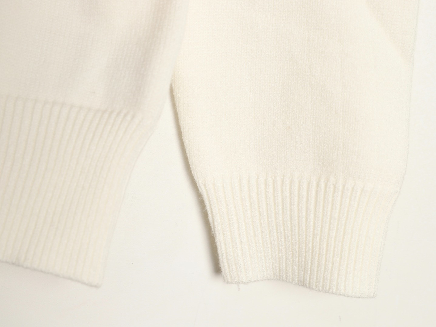 B**rry BBR 25FW Cardigan Sweaters