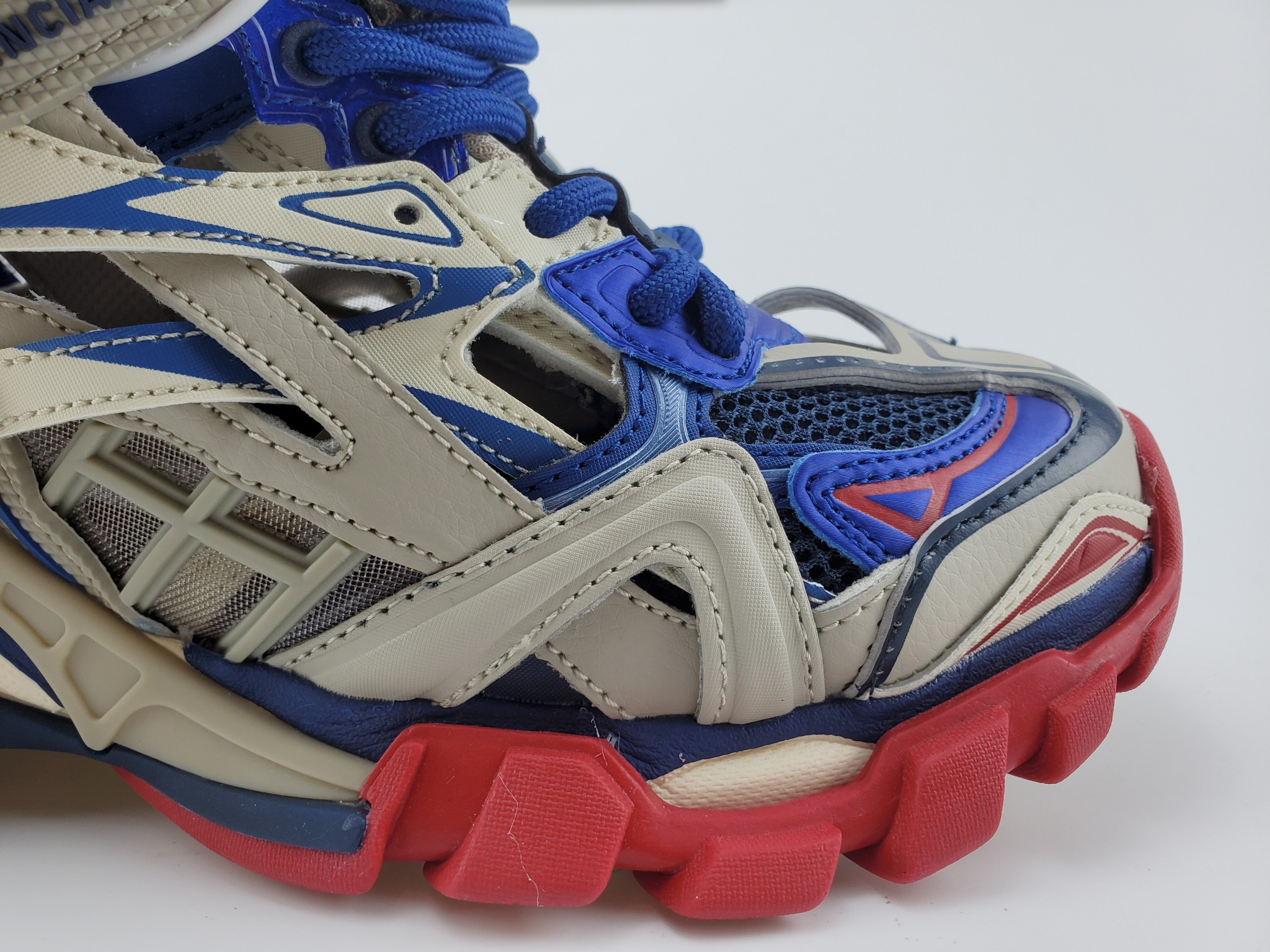Balenciga Track 2 Blue Red