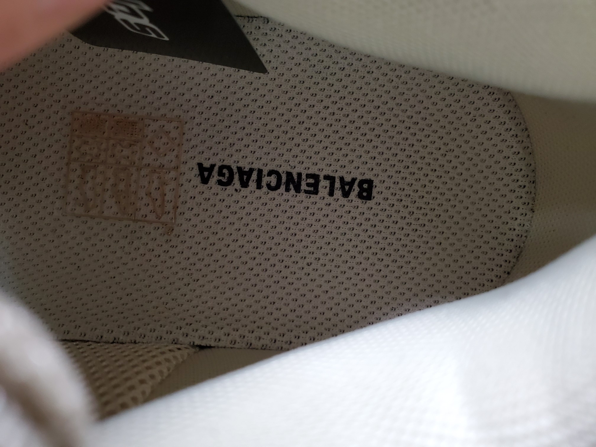 Balenciga Triple S Trainer