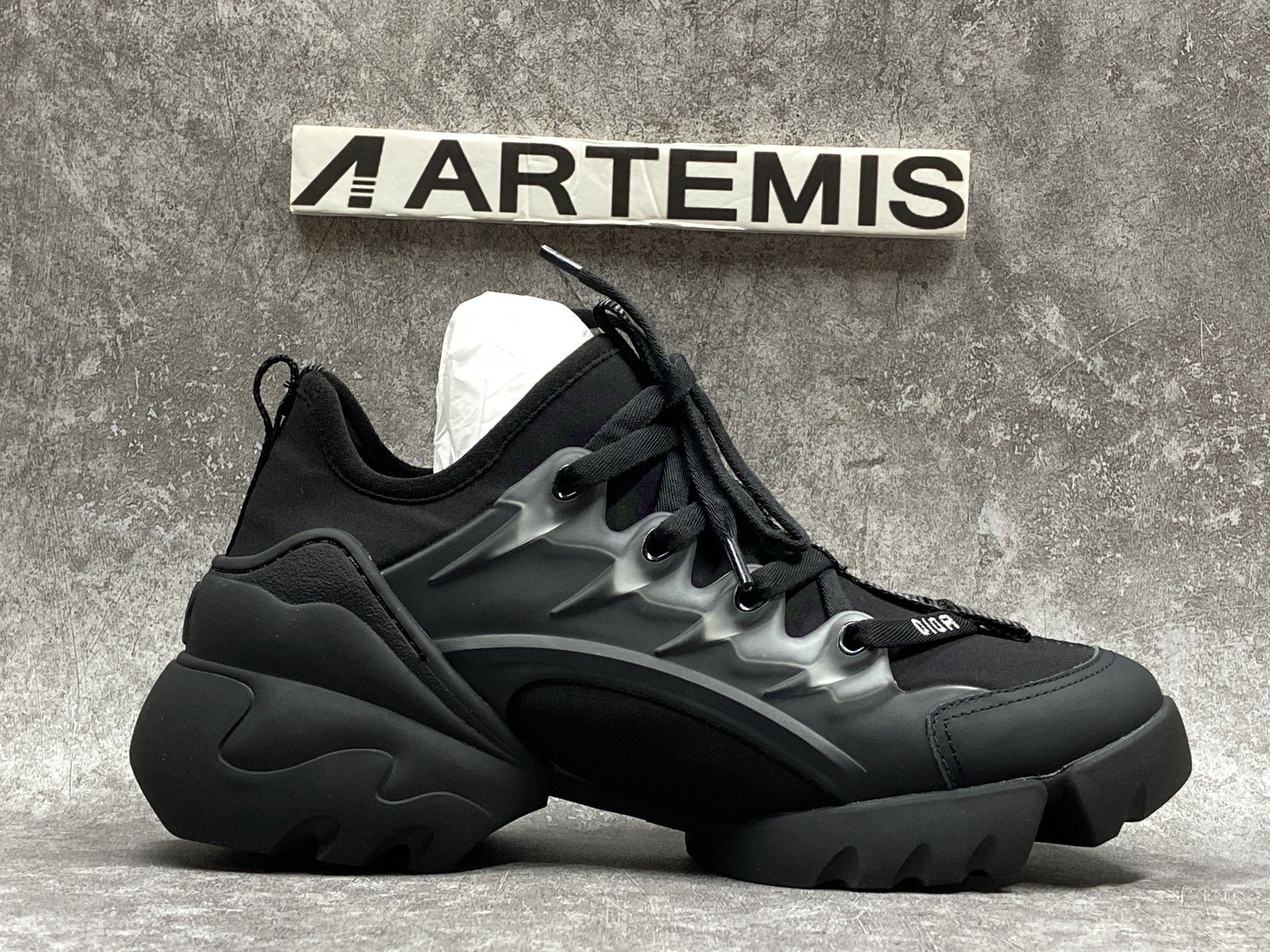 D*0r D Connect Black Neoprene