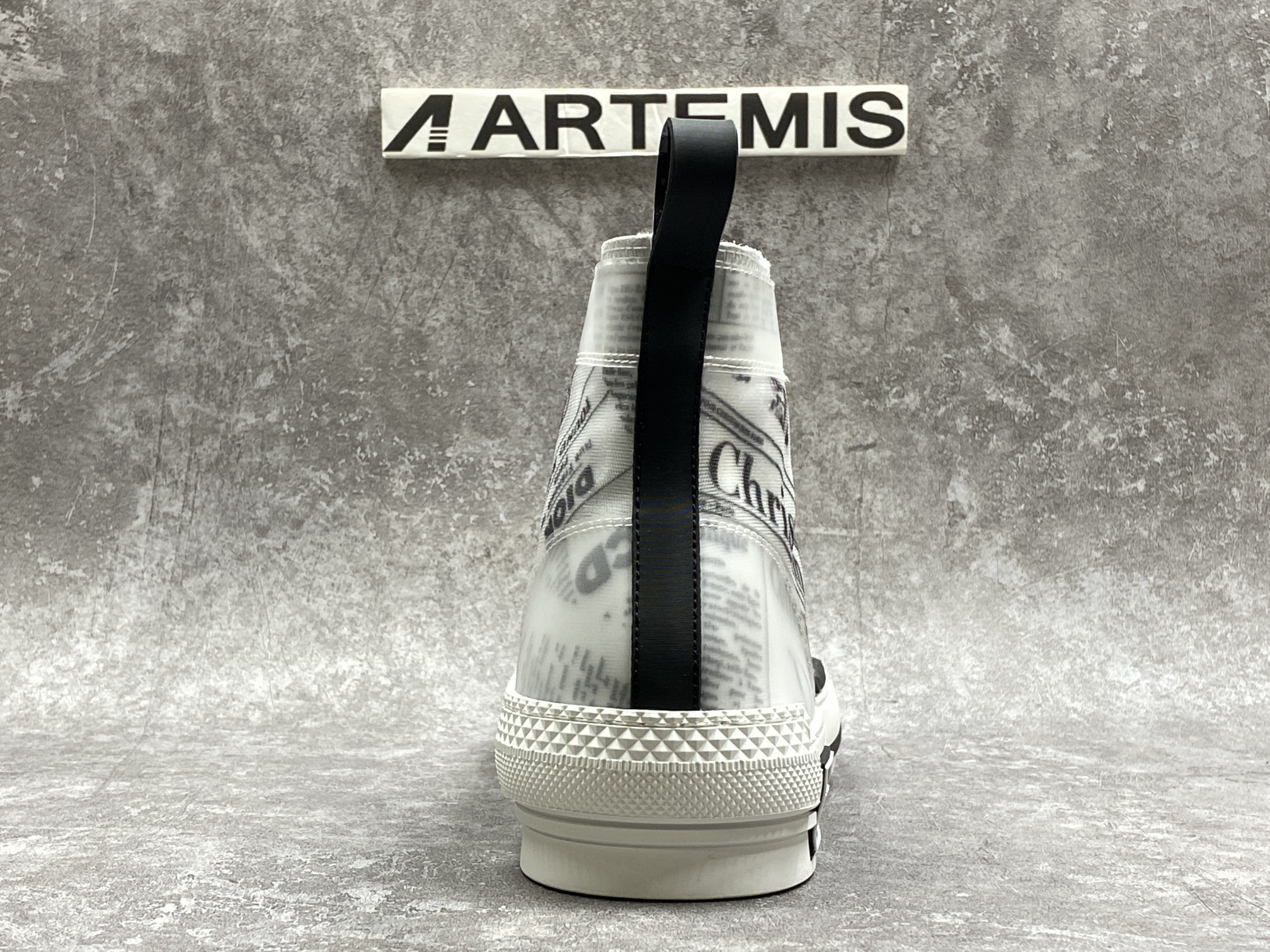 D*0r B23 High Top Daniel Asham Newspaper