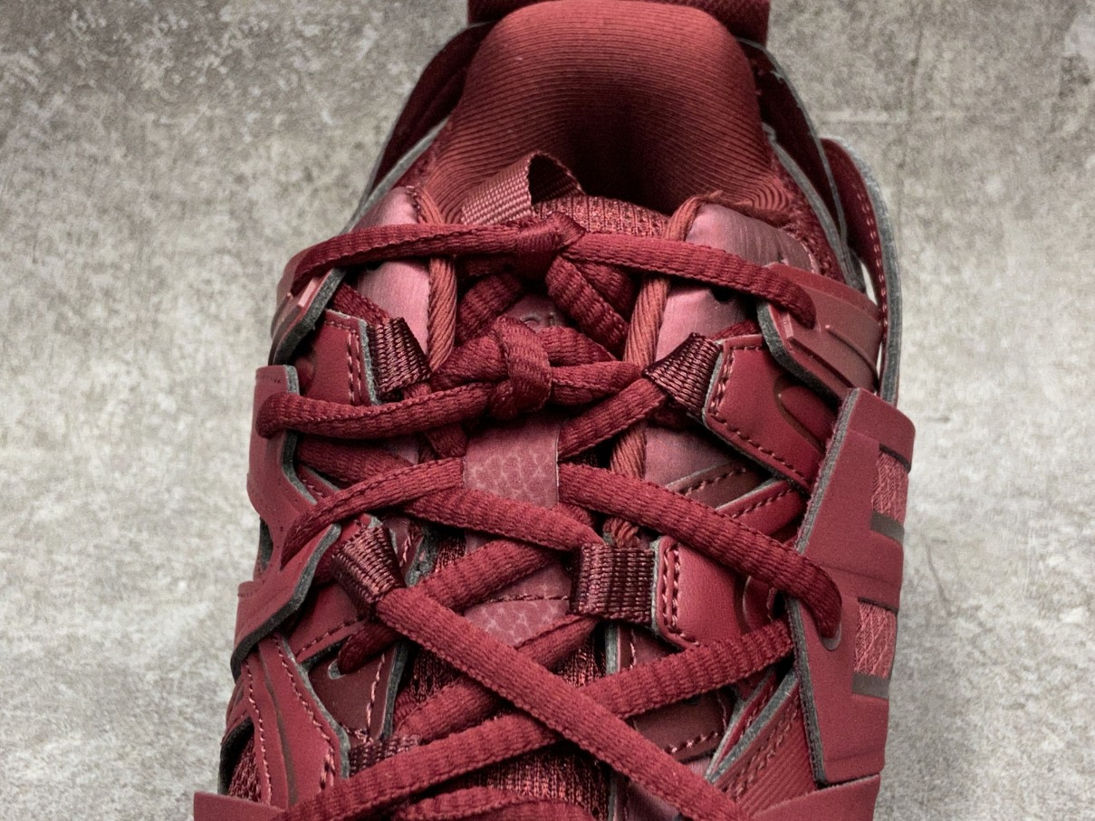 Balenciga Track Burgundy