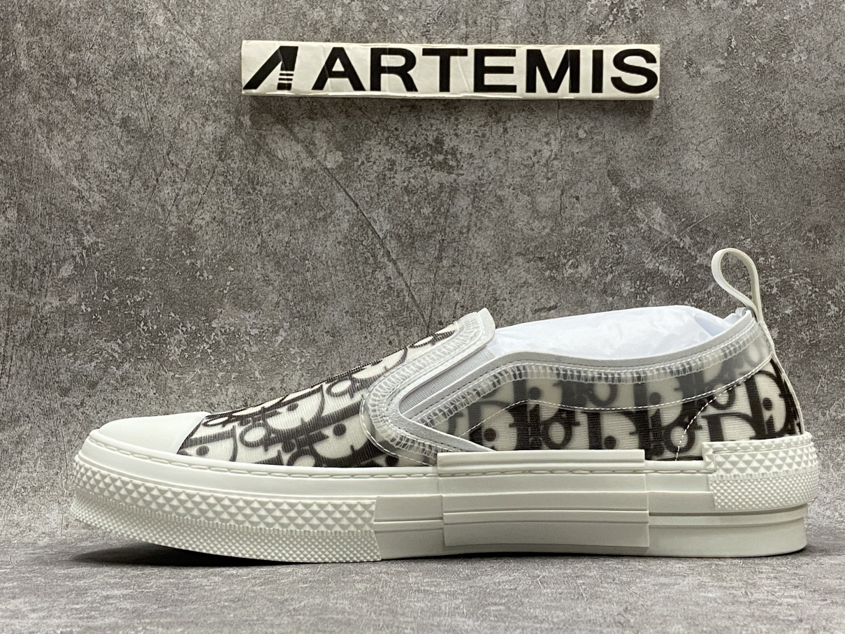 D*0r And Shawn B23 Slip On Logo Oblique