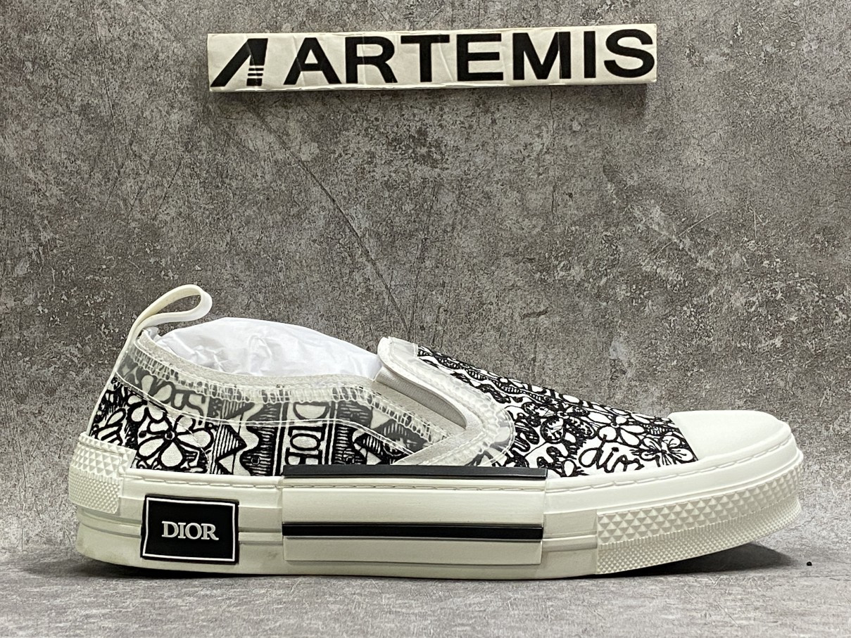 D*0r And Shawn B23 Slip On Black White Embroidery