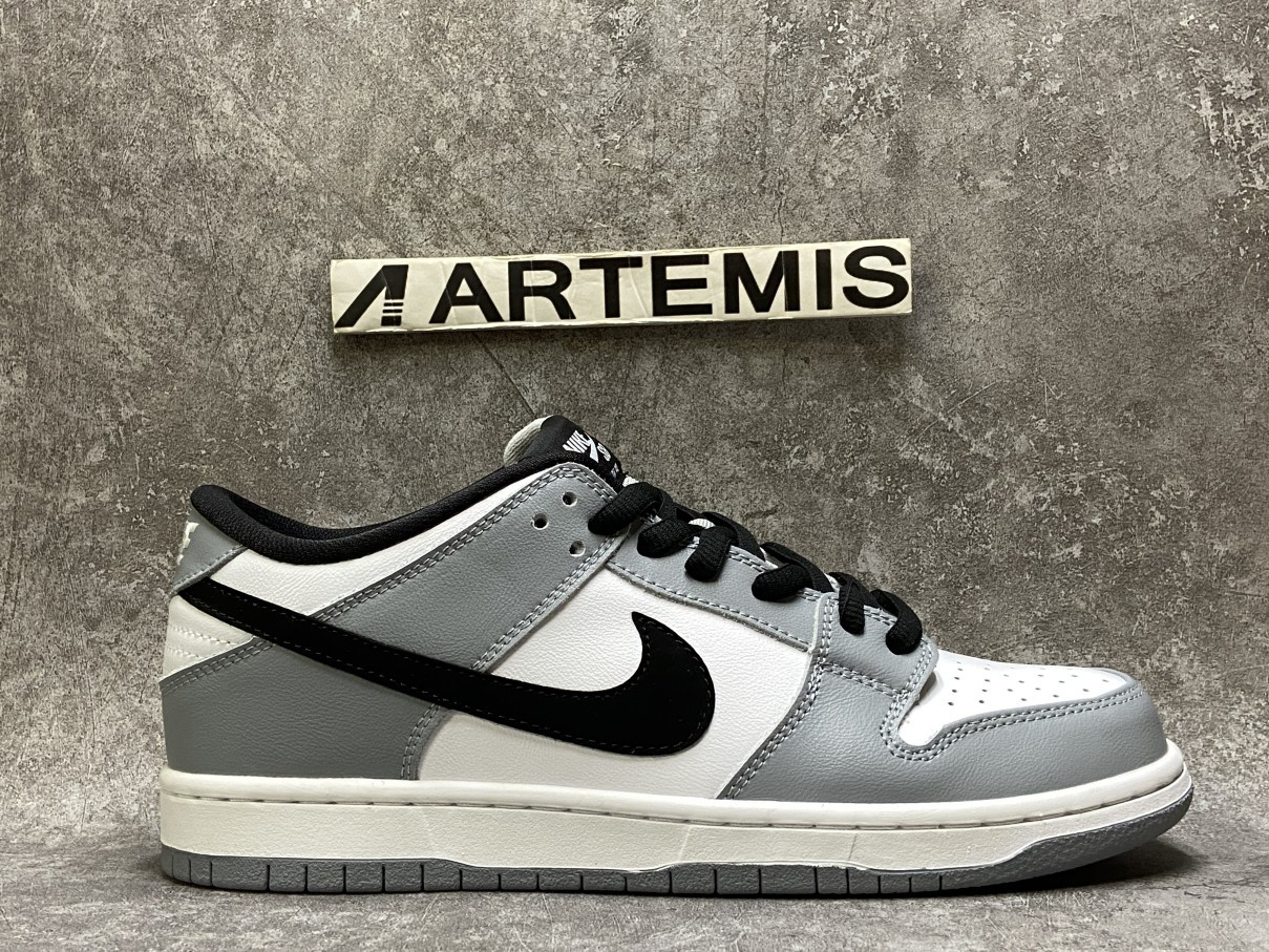 Nike SB Dunk Low Pro"Light Smoke Grey"