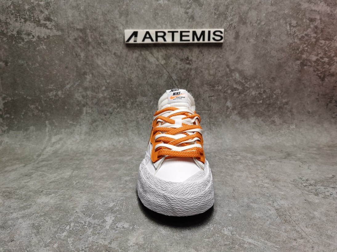 Nike Sacai x Blazer Low Magma Orange