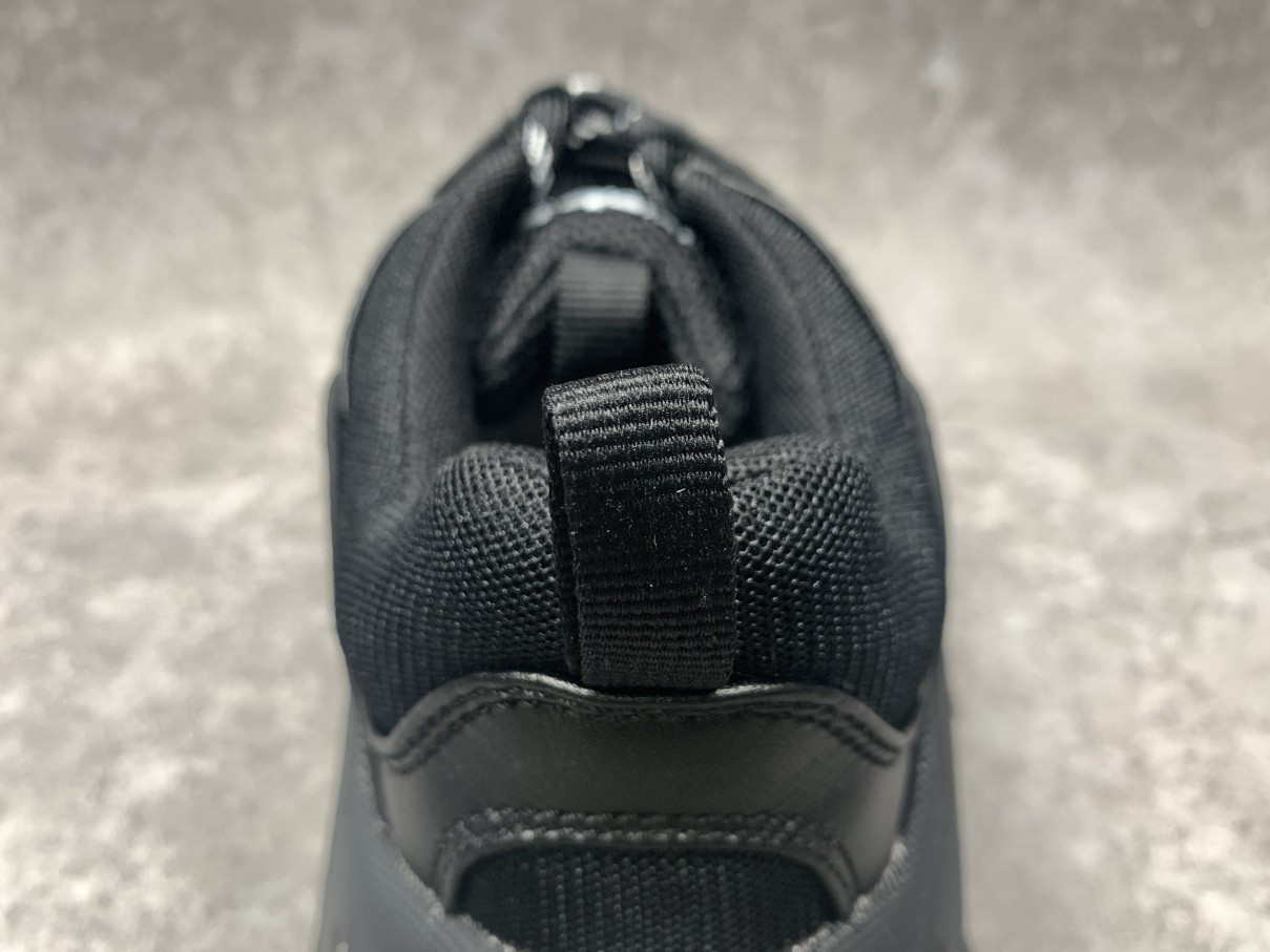 Balenciga Triple S Clear Sole Black Ivory