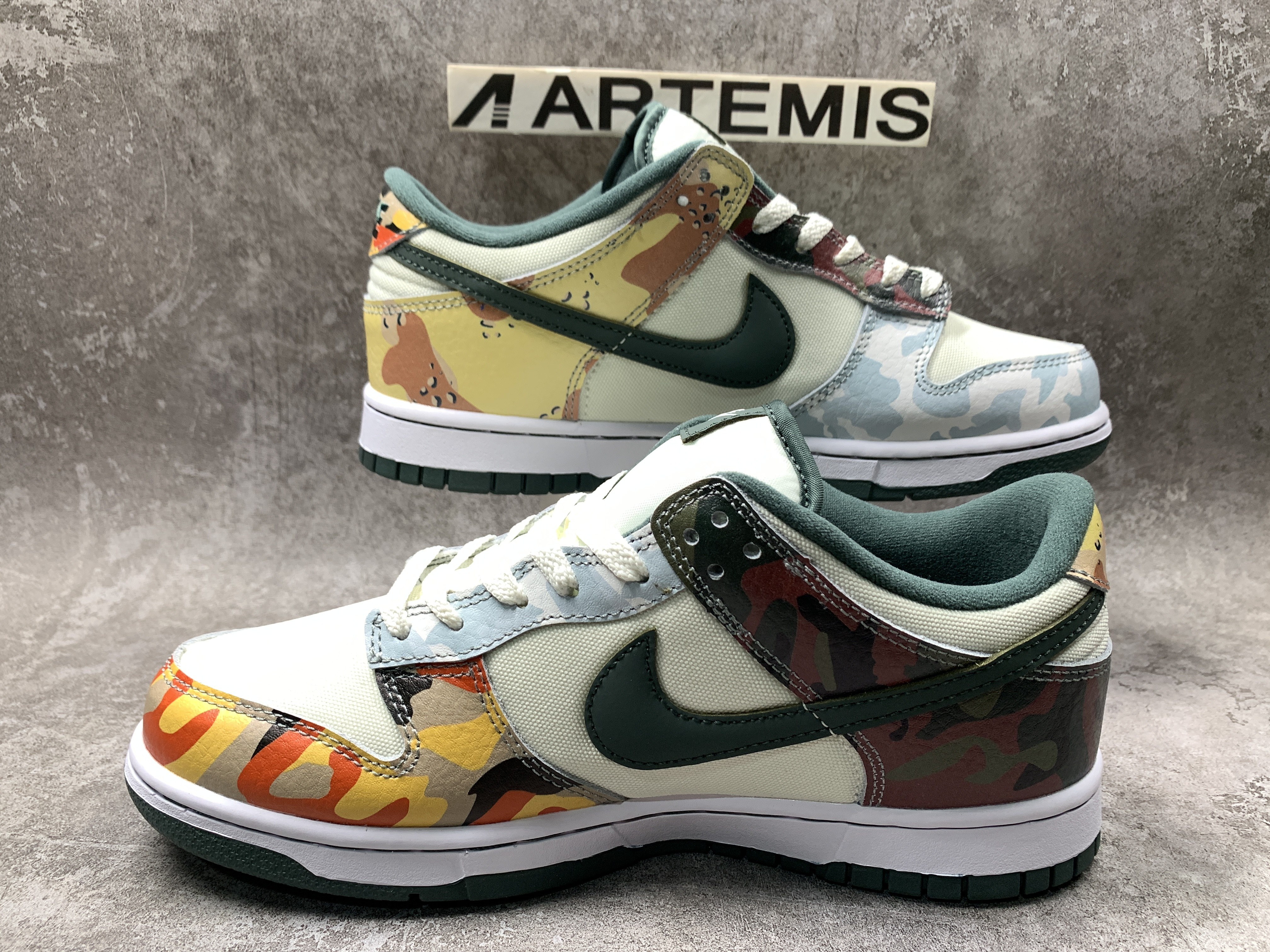 Nike Dunk Low SE Multi-Camo