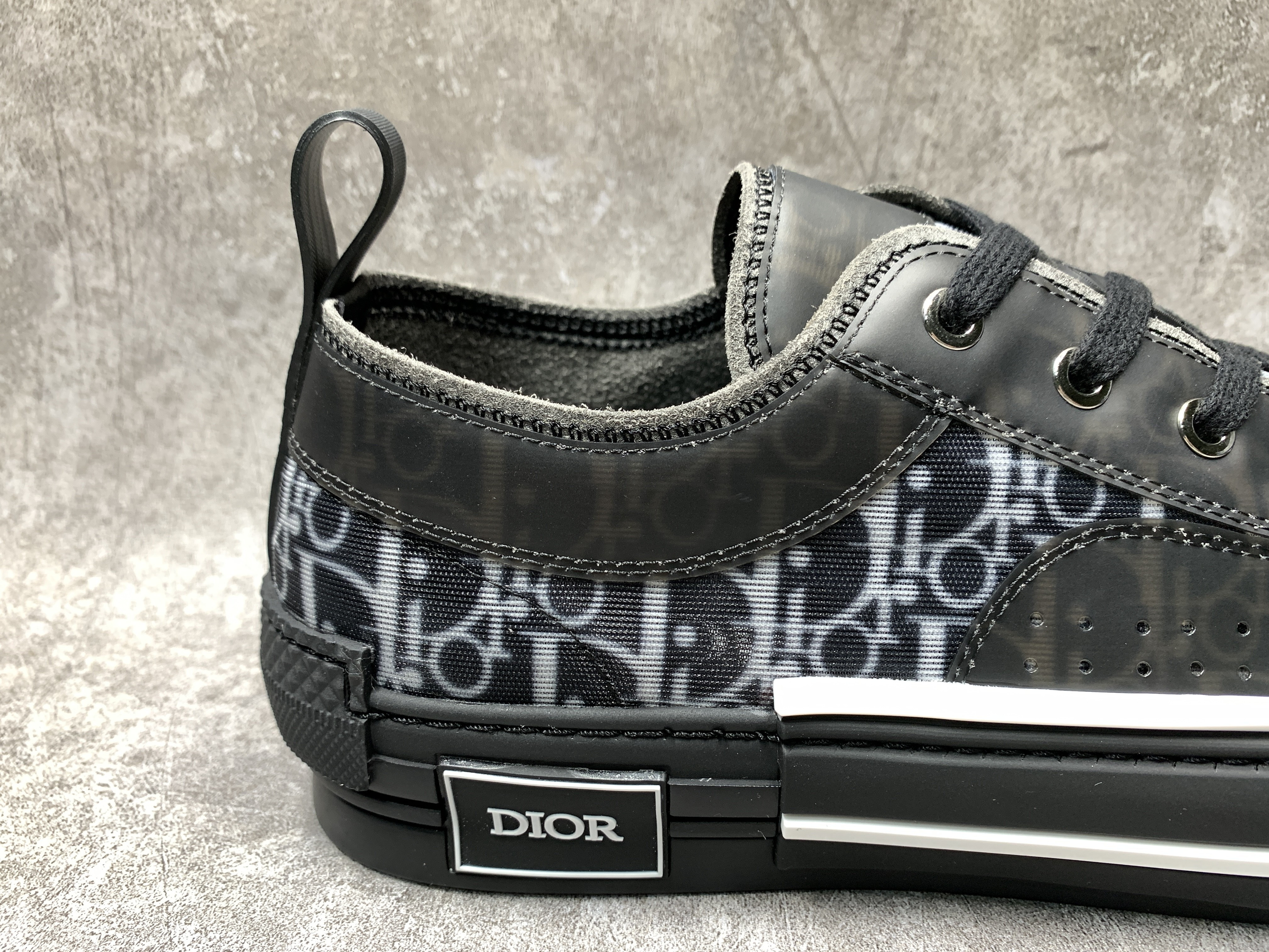 D*0r B23 Low Top Canvas Oblique Black