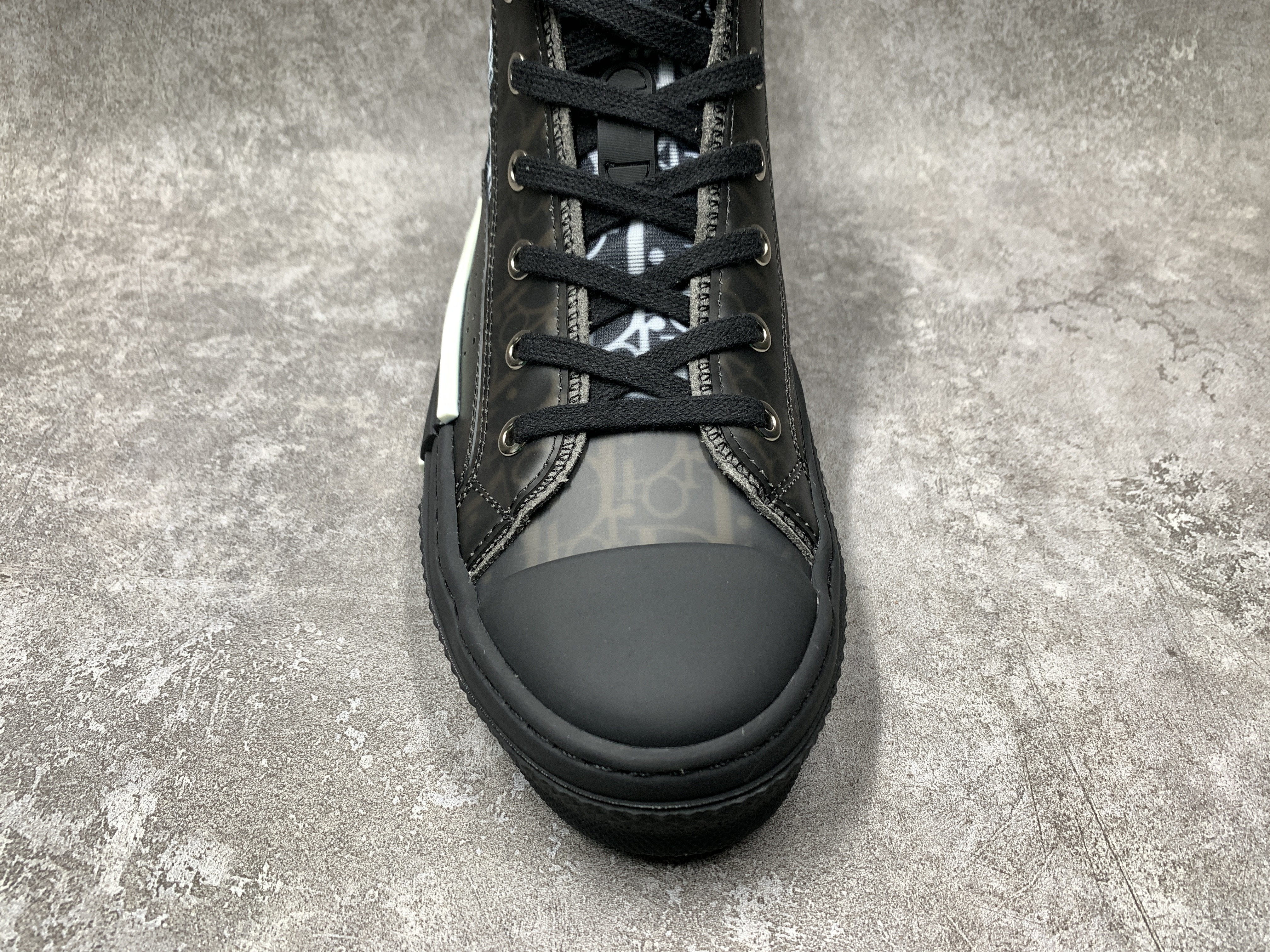 D*0r B23 High Blue Black