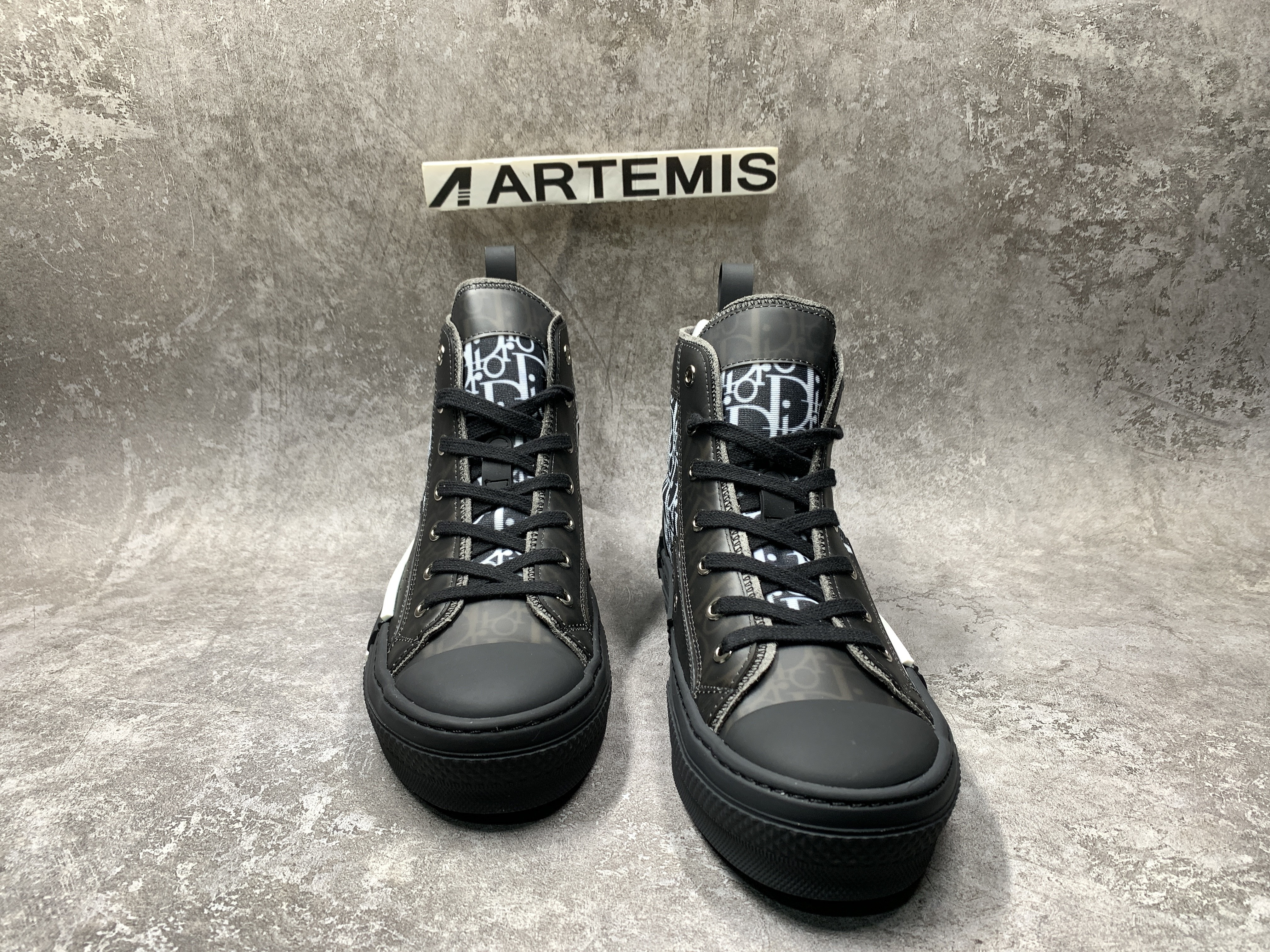 D*0r B23 High Blue Black