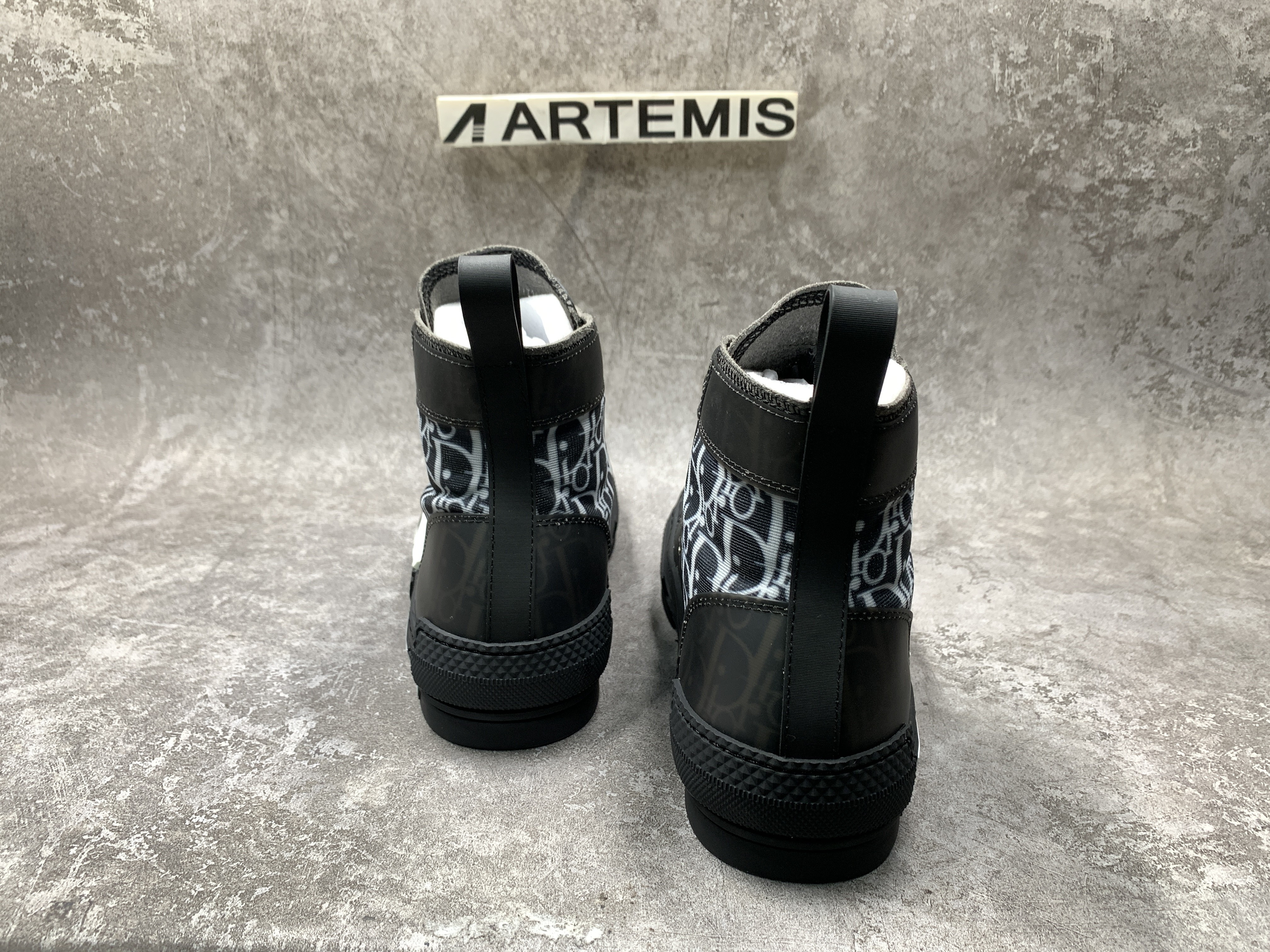 D*0r B23 High Blue Black