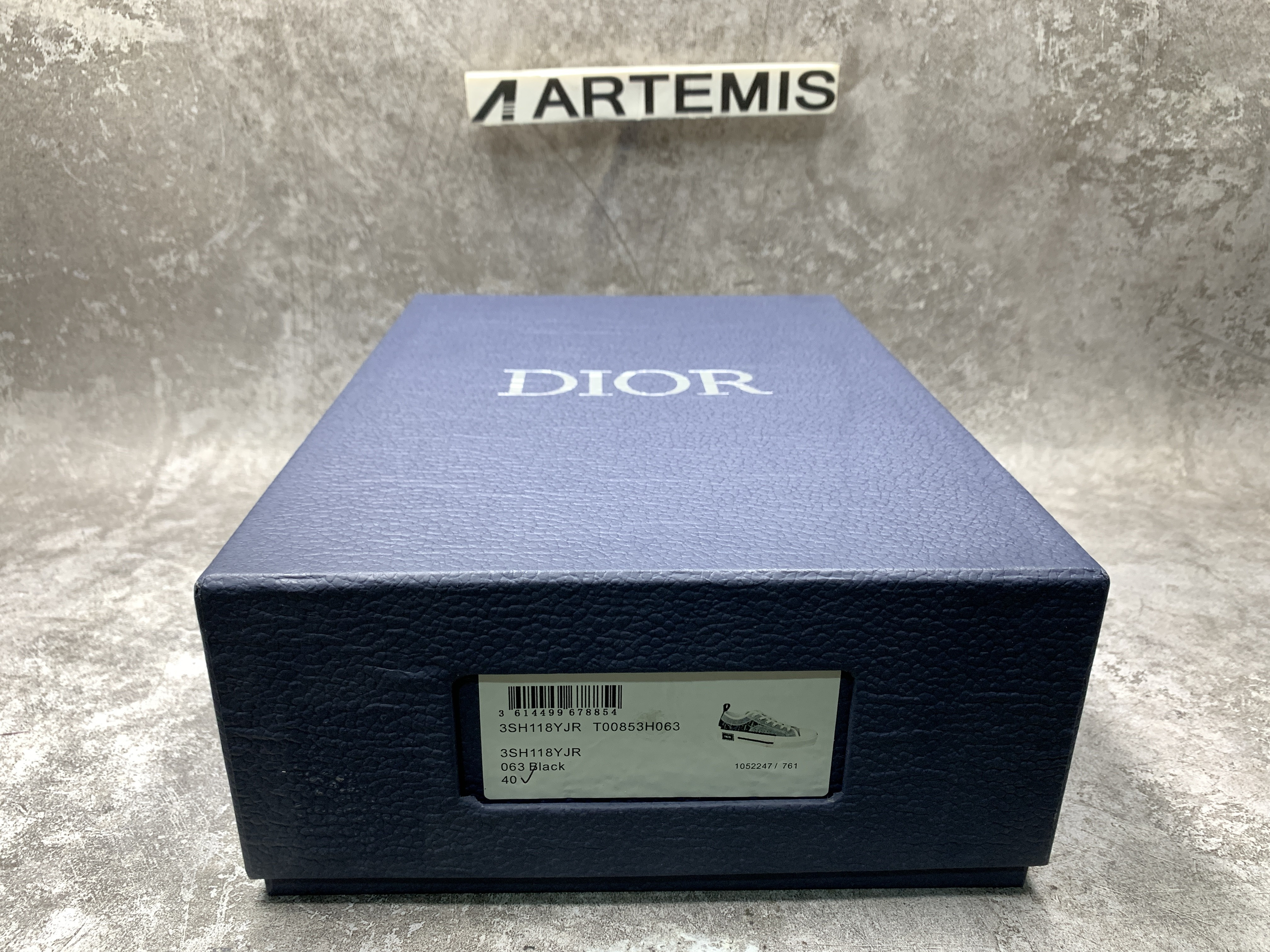 D*0r B23 Low Blue Black